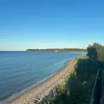 بيت للعطل Small House With Sea View At Little Belt *