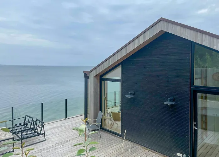 Small House With Sea View At Little Belt *